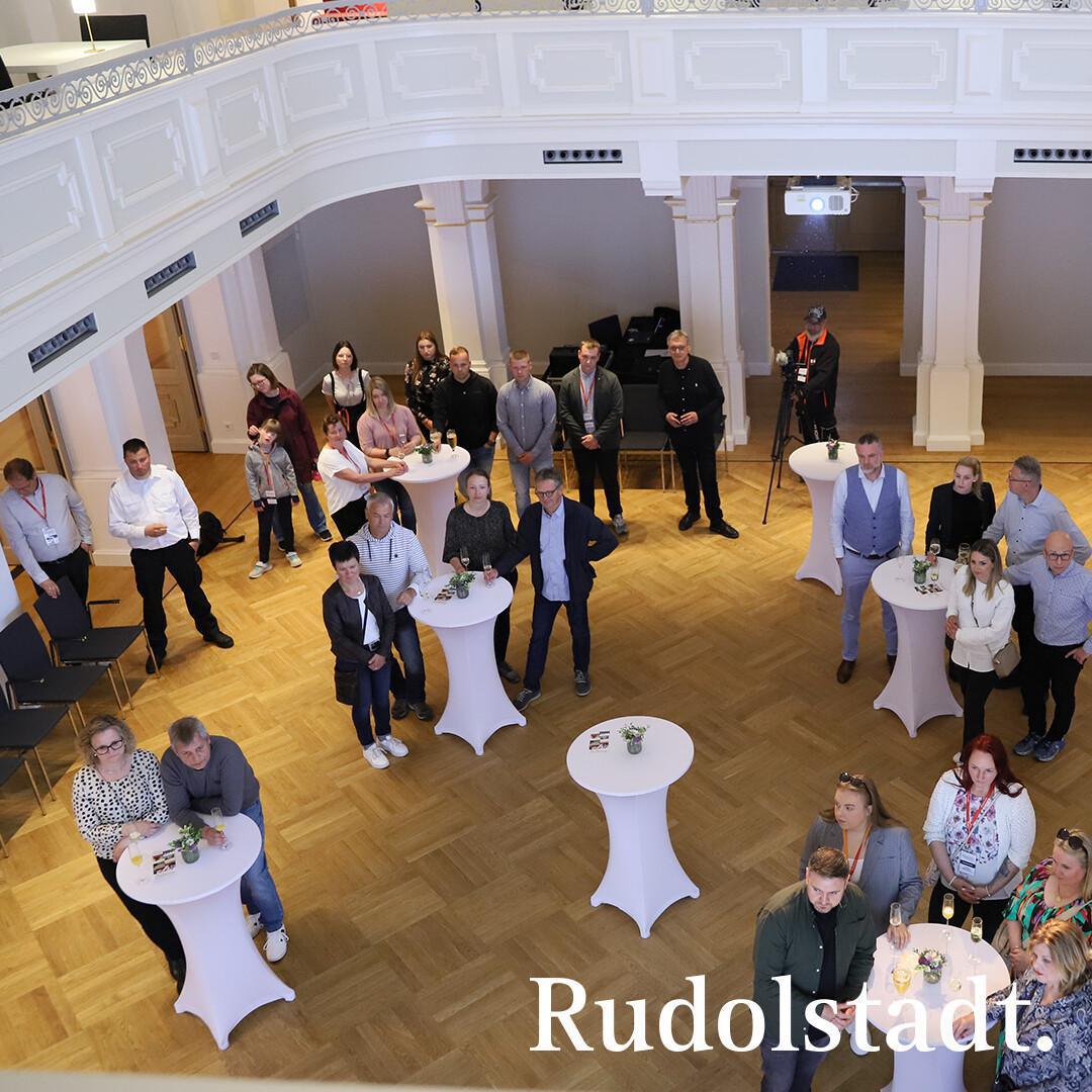 🎉 Das 30. Rudolstädter Altstadtfest ist eröffnet! 🎉 Das 30. Rudolstädter Altstadtfest ist eröffnet!