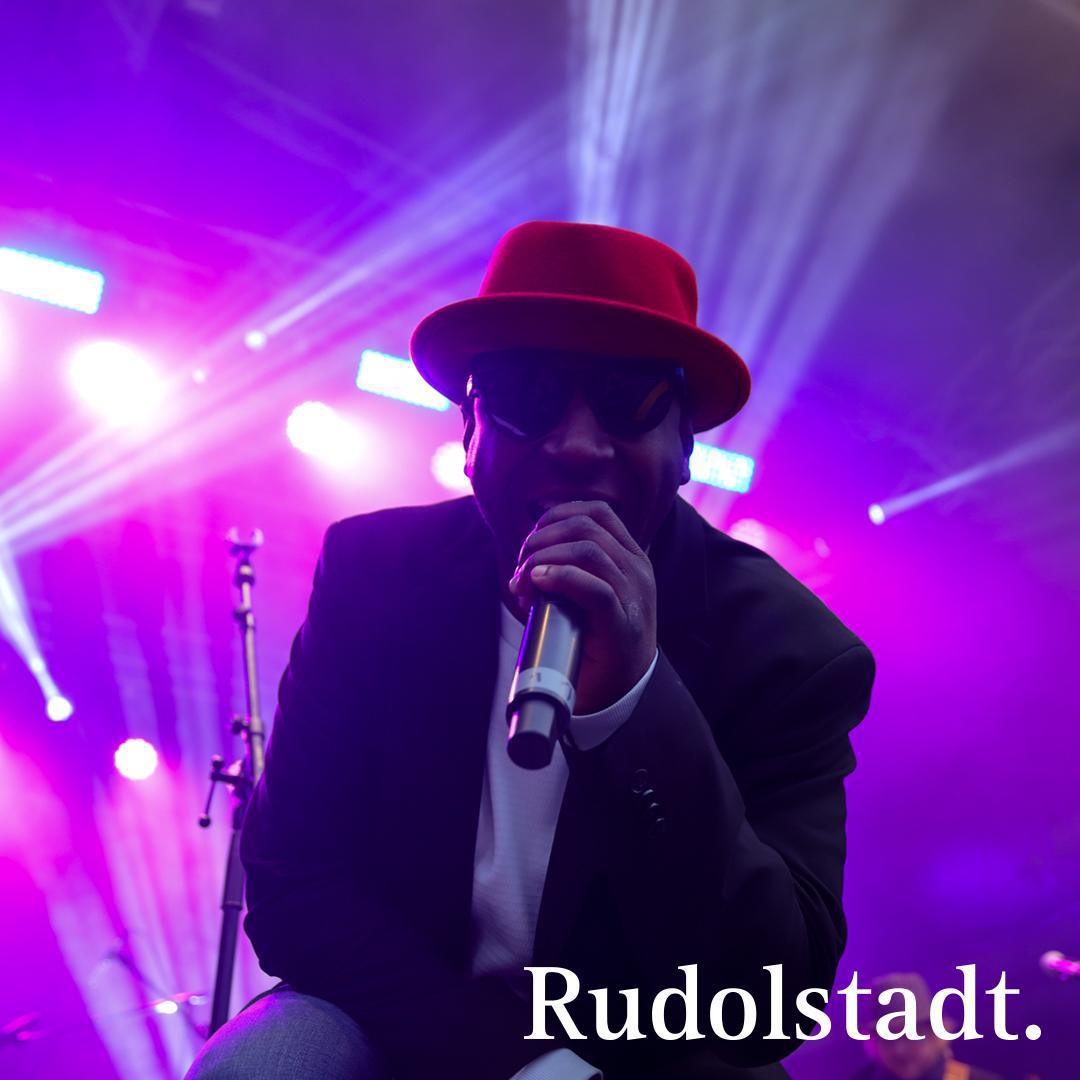Special Guest Band live on stage – Stimmung pur am Abend!