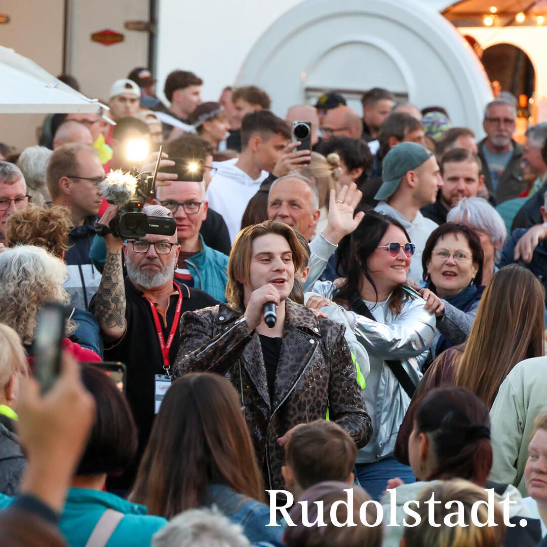 🎤🍹 Vincent Gross begeistert Rudolstadt!