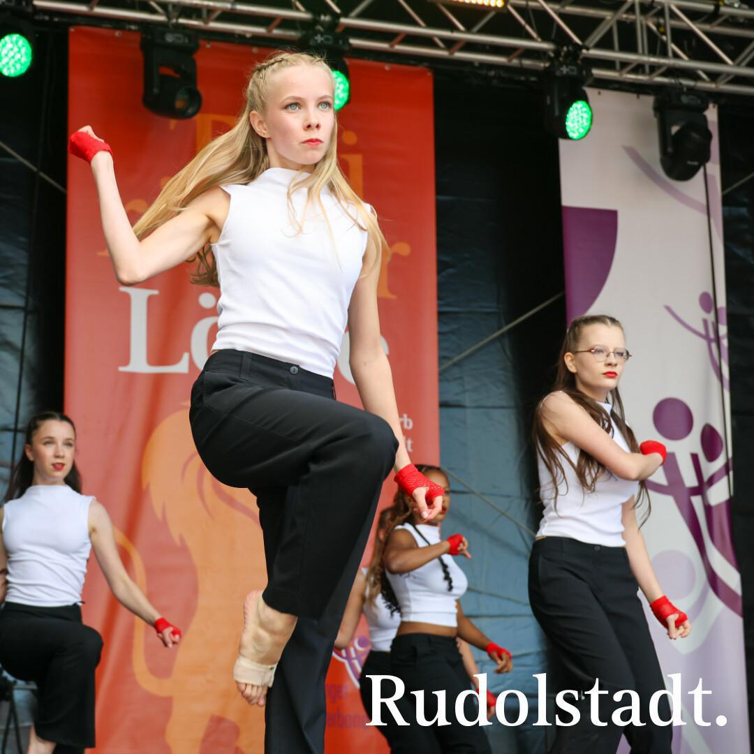🦁💃 Der krönende Abschluss des 32. Rudolstädter Altstadtfestes läuft!
