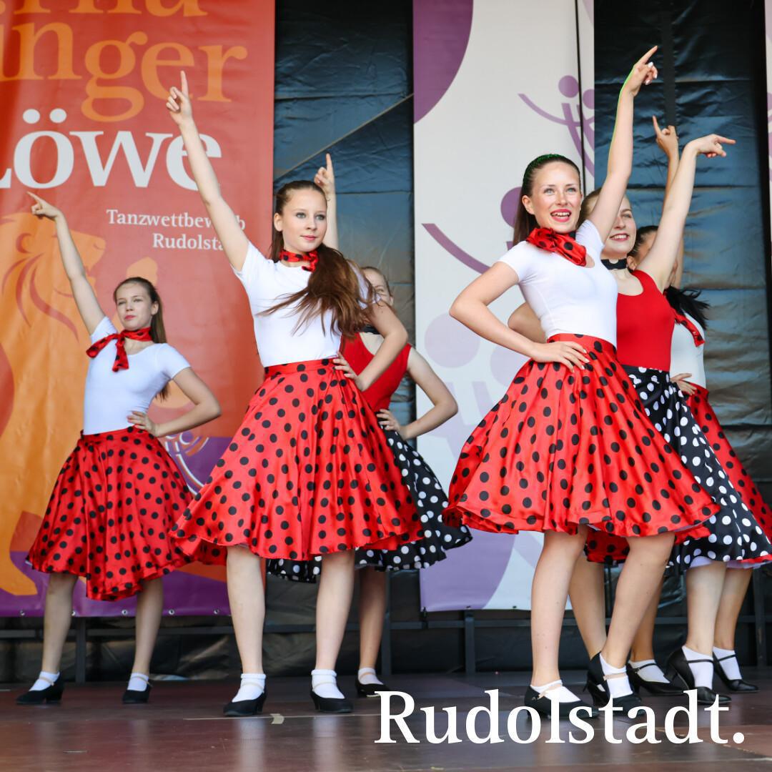 🦁💃 Der krönende Abschluss des 32. Rudolstädter Altstadtfestes läuft! 🦁💃 Der krönende Abschluss des 32. Rudolstädter Altstadtfestes läuft!