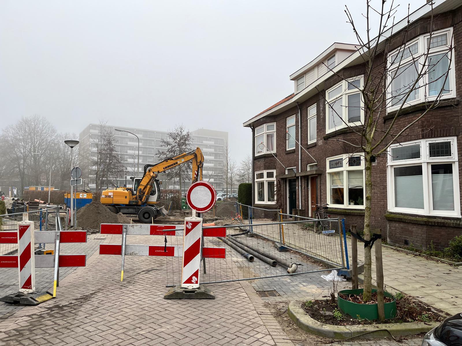 Afzetting rijbaan, stoepen toegankelijk