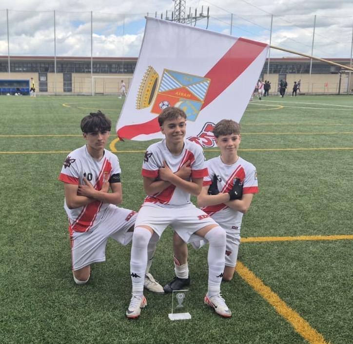Infantil A campeón Oviedo Cup