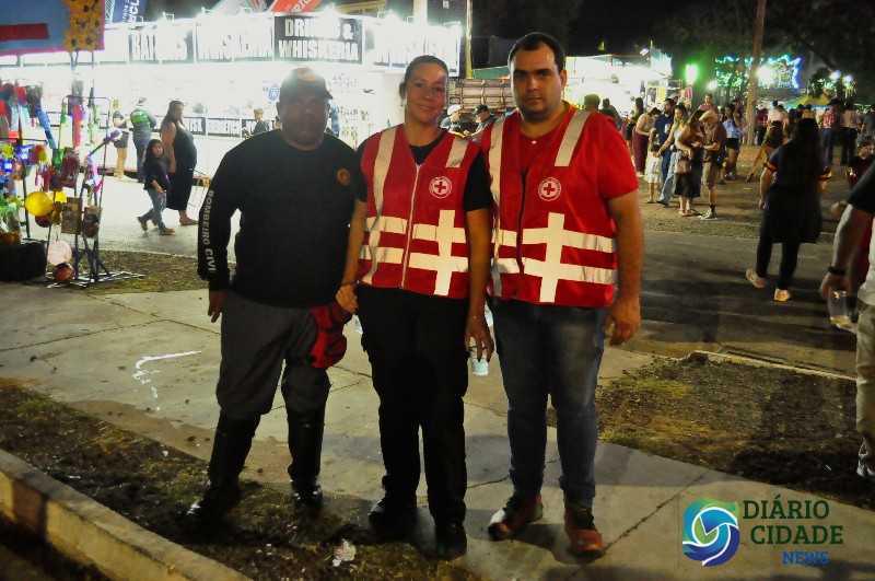 Três Lagoas celebra a 35ª Festa do Folclore com shows de Eduardo Costa e Canavarro Três Lagoas celebra a 35ª Festa do Folclore com shows de Eduardo Costa e Canavarro