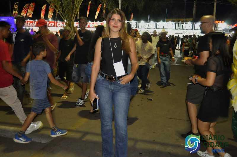  Três Lagoas celebra a 35ª Festa do Folclore com shows de Eduardo Costa e Canavarro