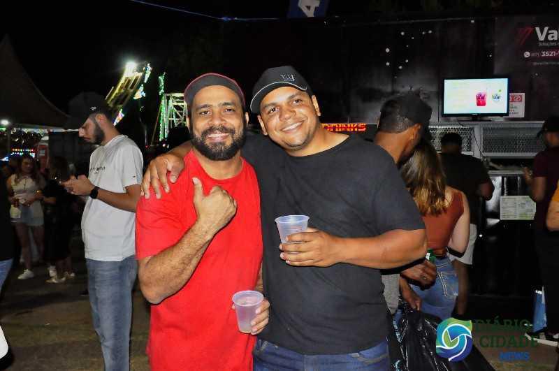 Três Lagoas celebra a 35ª Festa do Folclore com shows de Eduardo Costa e Canavarro Três Lagoas celebra a 35ª Festa do Folclore com shows de Eduardo Costa e Canavarro