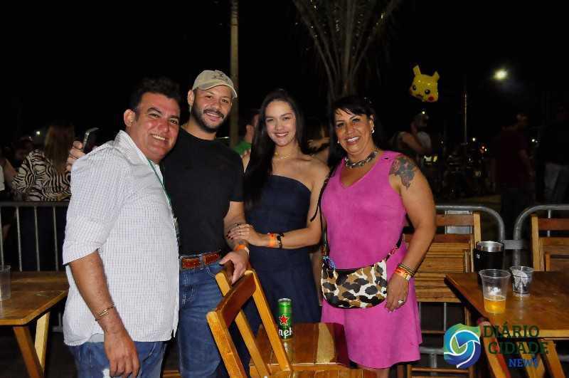 Três Lagoas celebra a 35ª Festa do Folclore com shows de Eduardo Costa e Canavarro Três Lagoas celebra a 35ª Festa do Folclore com shows de Eduardo Costa e Canavarro