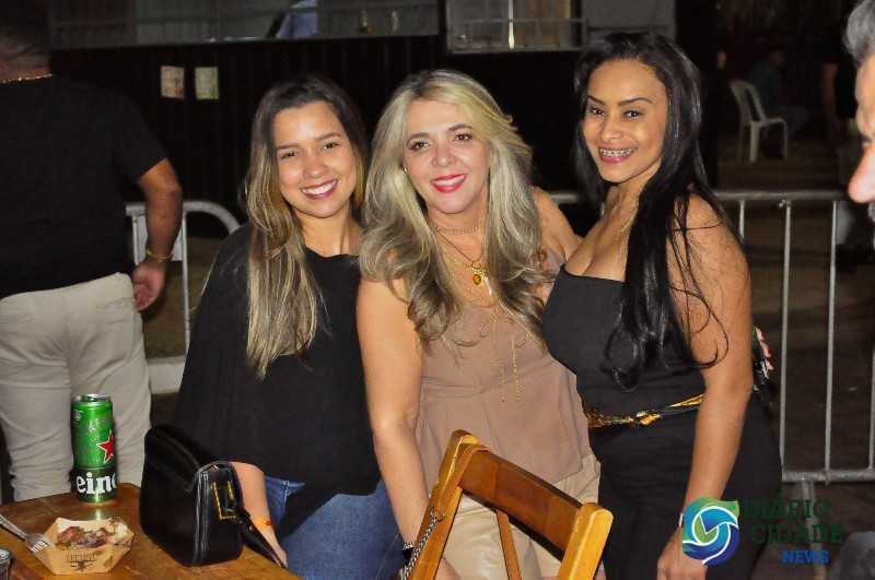  Três Lagoas celebra a 35ª Festa do Folclore com shows de Eduardo Costa e Canavarro