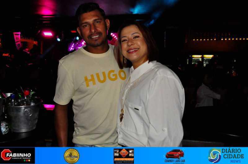 Uma Noite Inesquecível no Müller Pub com As Irmãs Cristinas! Uma Noite Inesquecível no Müller Pub com As Irmãs Cristinas!