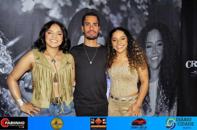 Uma Noite Inesquecível no Müller Pub com As Irmãs Cristinas!