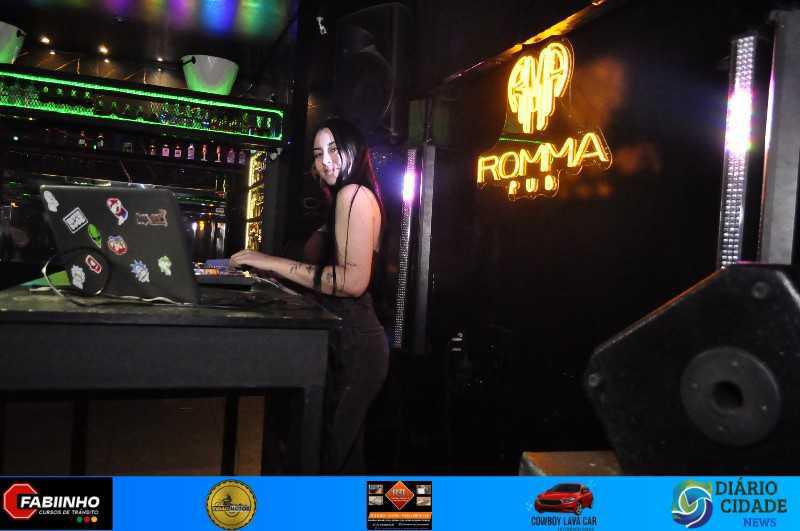 Romma Pub viveu uma noite inesquecível com Os Brutos & Funk 2000