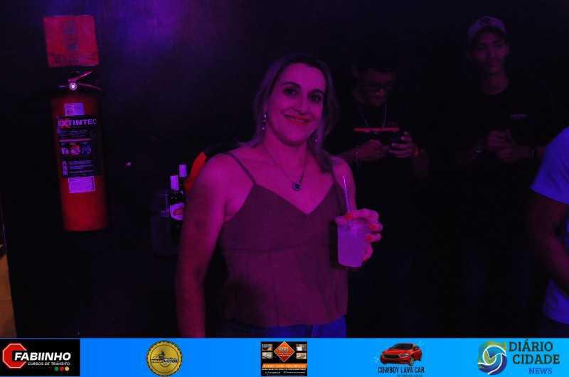 Romma Pub viveu uma noite inesquecível com Os Brutos & Funk 2000