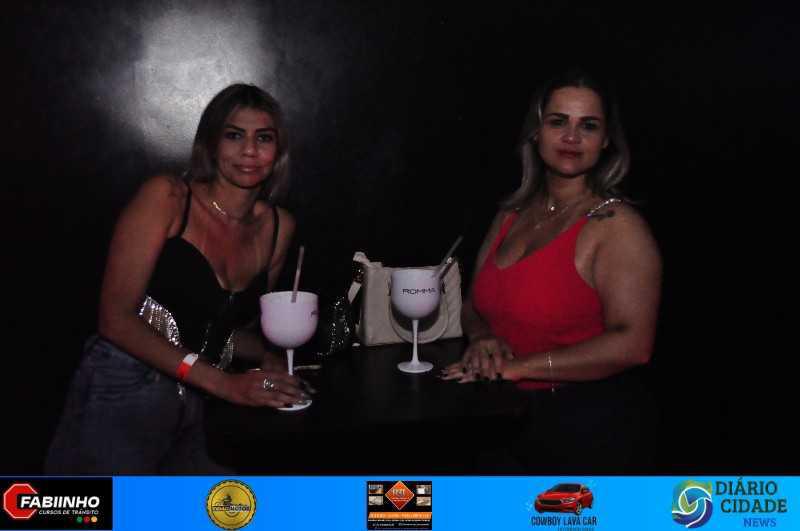 Romma Pub viveu uma noite inesquecível com Os Brutos & Funk 2000 Romma Pub viveu uma noite inesquecível com Os Brutos & Funk 2000