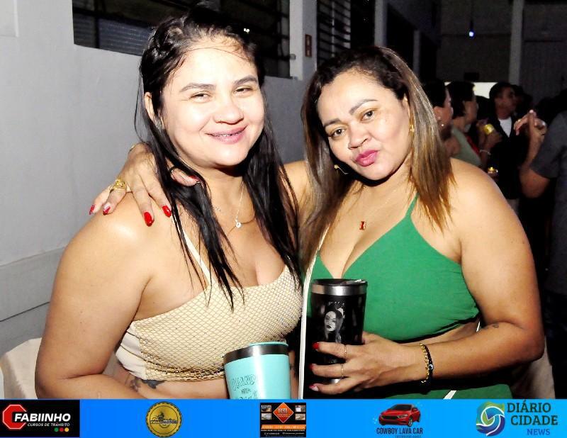 Noite de Sucesso no 3R Eventos