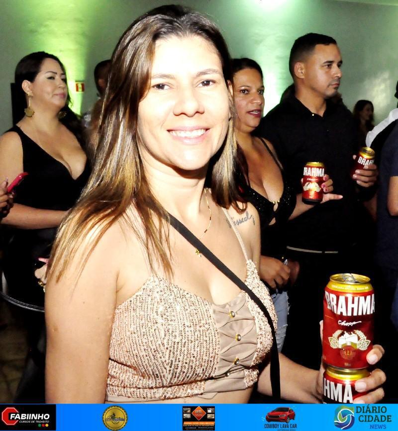 Noite de Sucesso no 3R Eventos