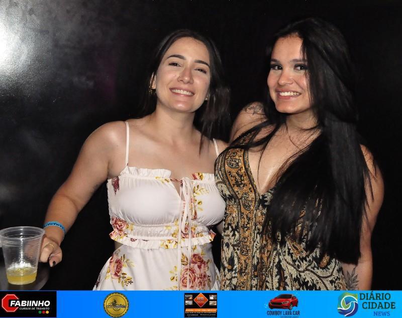 Baile da Melody agita o Romma Pub em Três Lagoas Baile da Melody agita o Romma Pub em Três Lagoas