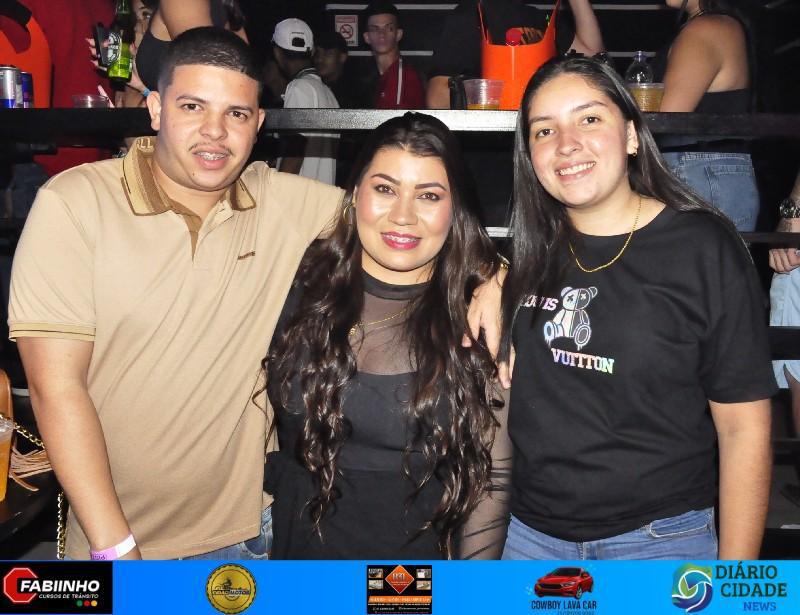 Baile da Melody agita o Romma Pub em Três Lagoas 