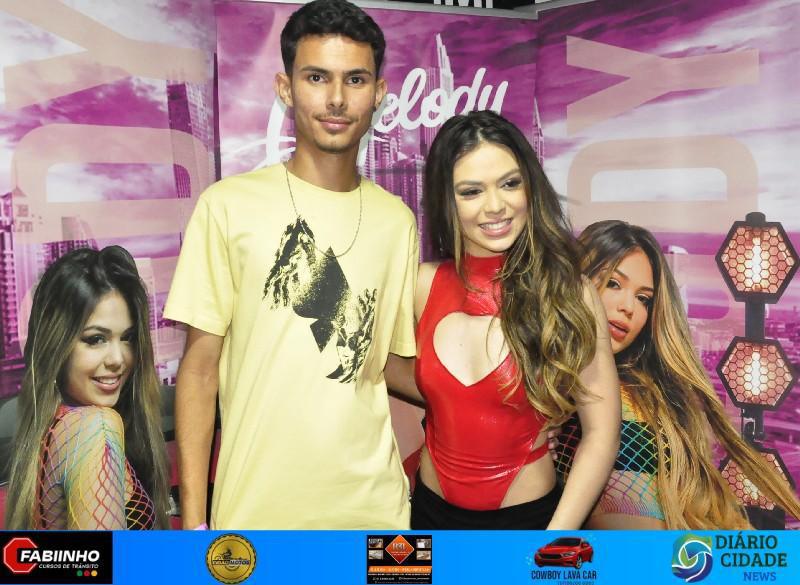 Baile da Melody agita o Romma Pub em Três Lagoas Baile da Melody agita o Romma Pub em Três Lagoas