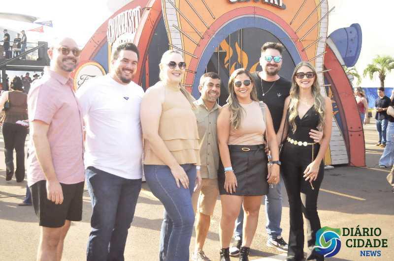 Churrasco On Fire reúne sabores, música e boa companhia em evento inesquecível!