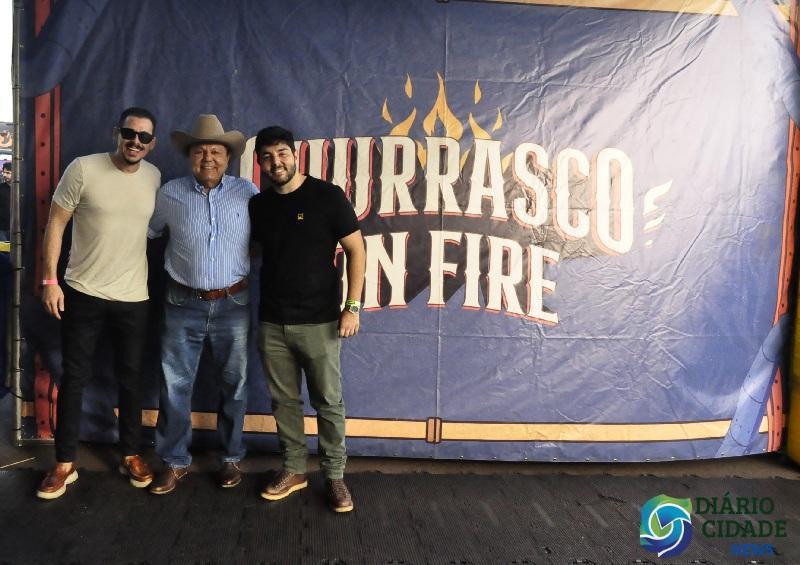 Churrasco On Fire reúne sabores, música e boa companhia em evento inesquecível!