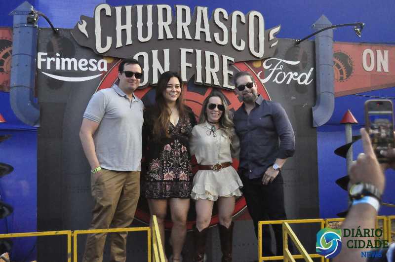 Churrasco On Fire reúne sabores, música e boa companhia em evento inesquecível!