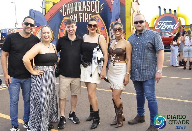 Churrasco On Fire reúne sabores, música e boa companhia em evento inesquecível!