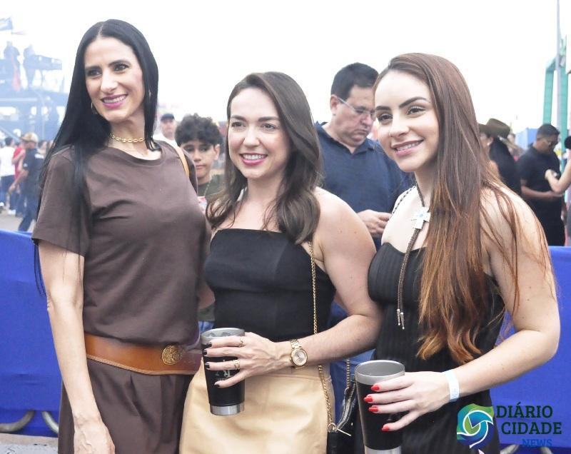 Churrasco On Fire reúne sabores, música e boa companhia em evento inesquecível! Churrasco On Fire reúne sabores, música e boa companhia em evento inesquecível!