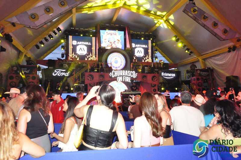 Churrasco On Fire reúne sabores, música e boa companhia em evento inesquecível! Churrasco On Fire reúne sabores, música e boa companhia em evento inesquecível!