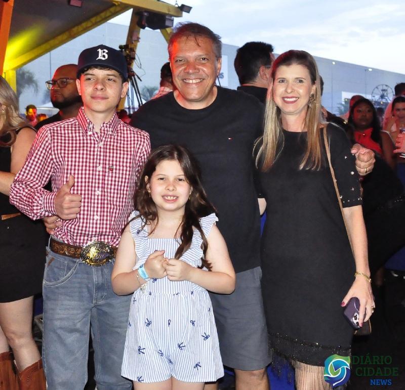 Churrasco On Fire reúne sabores, música e boa companhia em evento inesquecível!