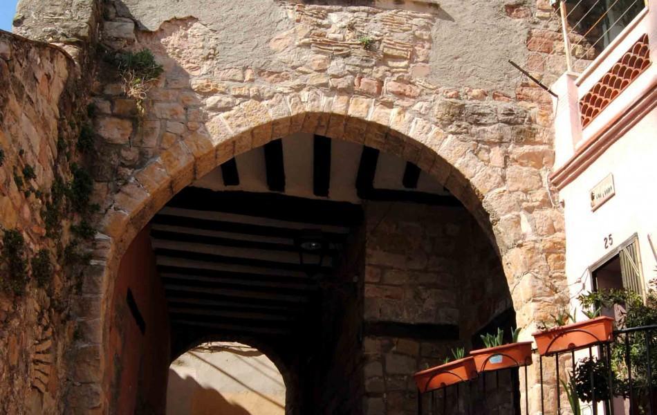 It's Pilons It's Pilons