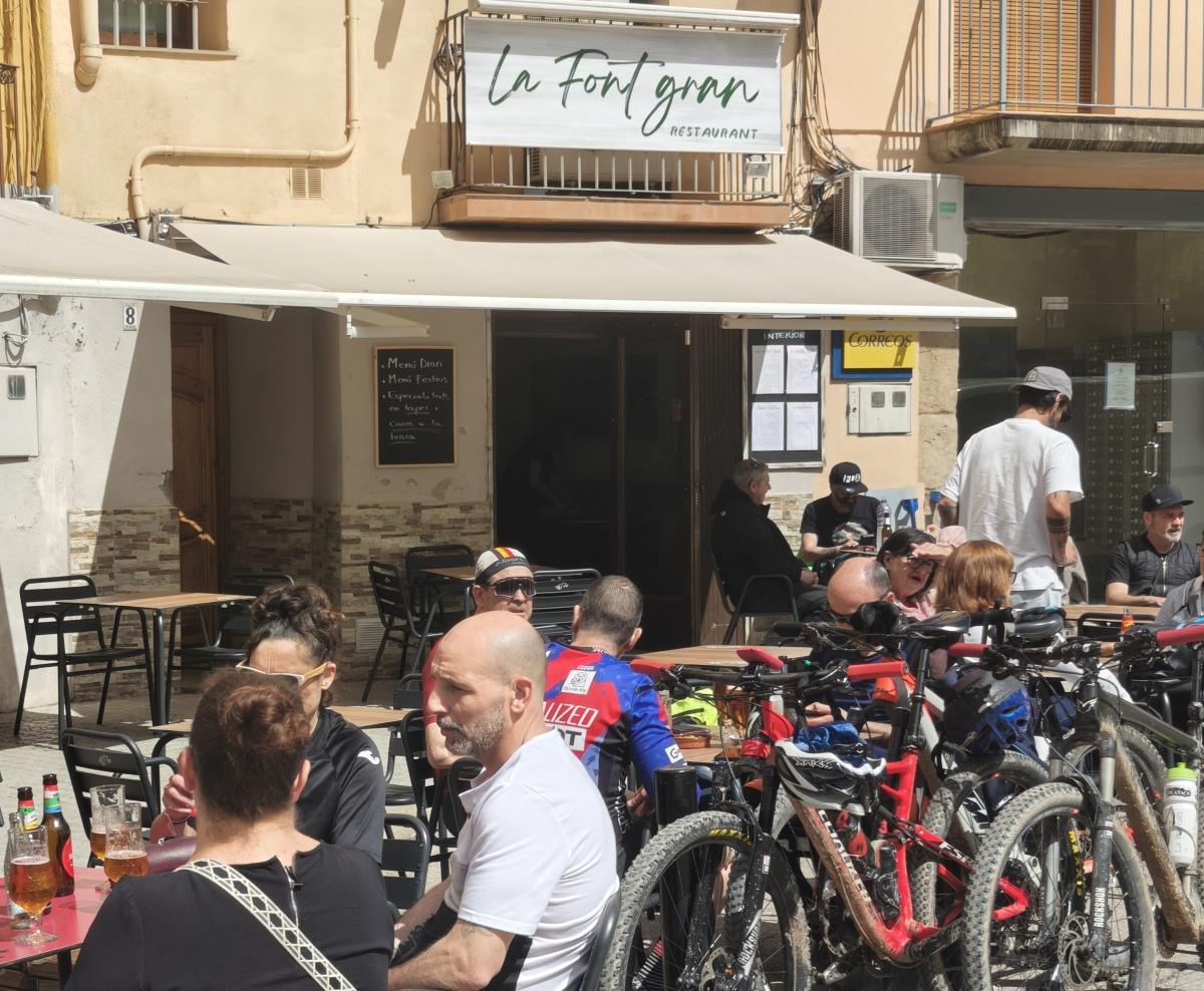 Bar - Restaurante La Font Gran Bar - Restaurante La Font Gran