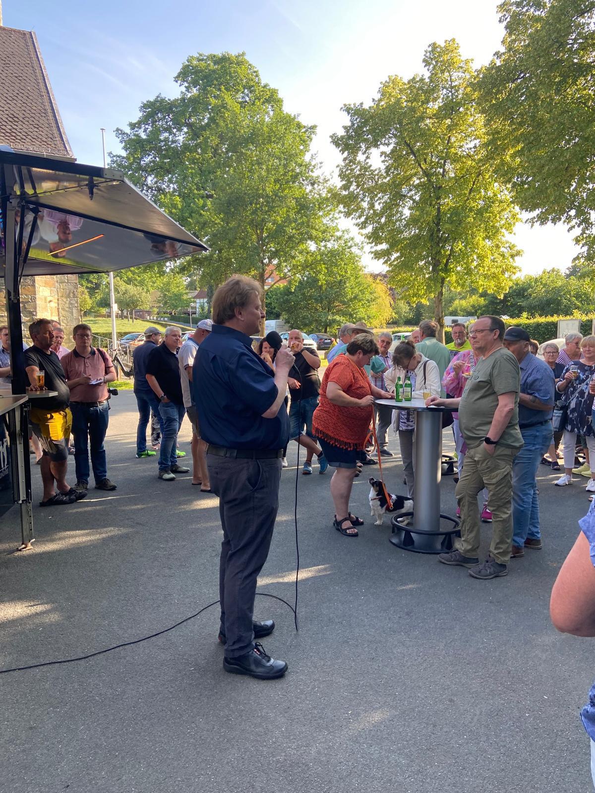 Einweihung der "RIXBECK"-Sitzbank Einweihung der "RIXBECK"-Sitzbank