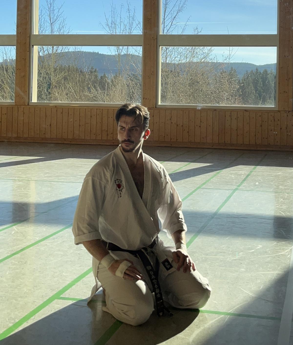 Emrah Köycü: Head Coach KARATE Emrah Köycü: Head Coach KARATE