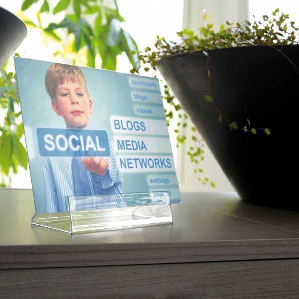 Taymar poster base Taymar poster base