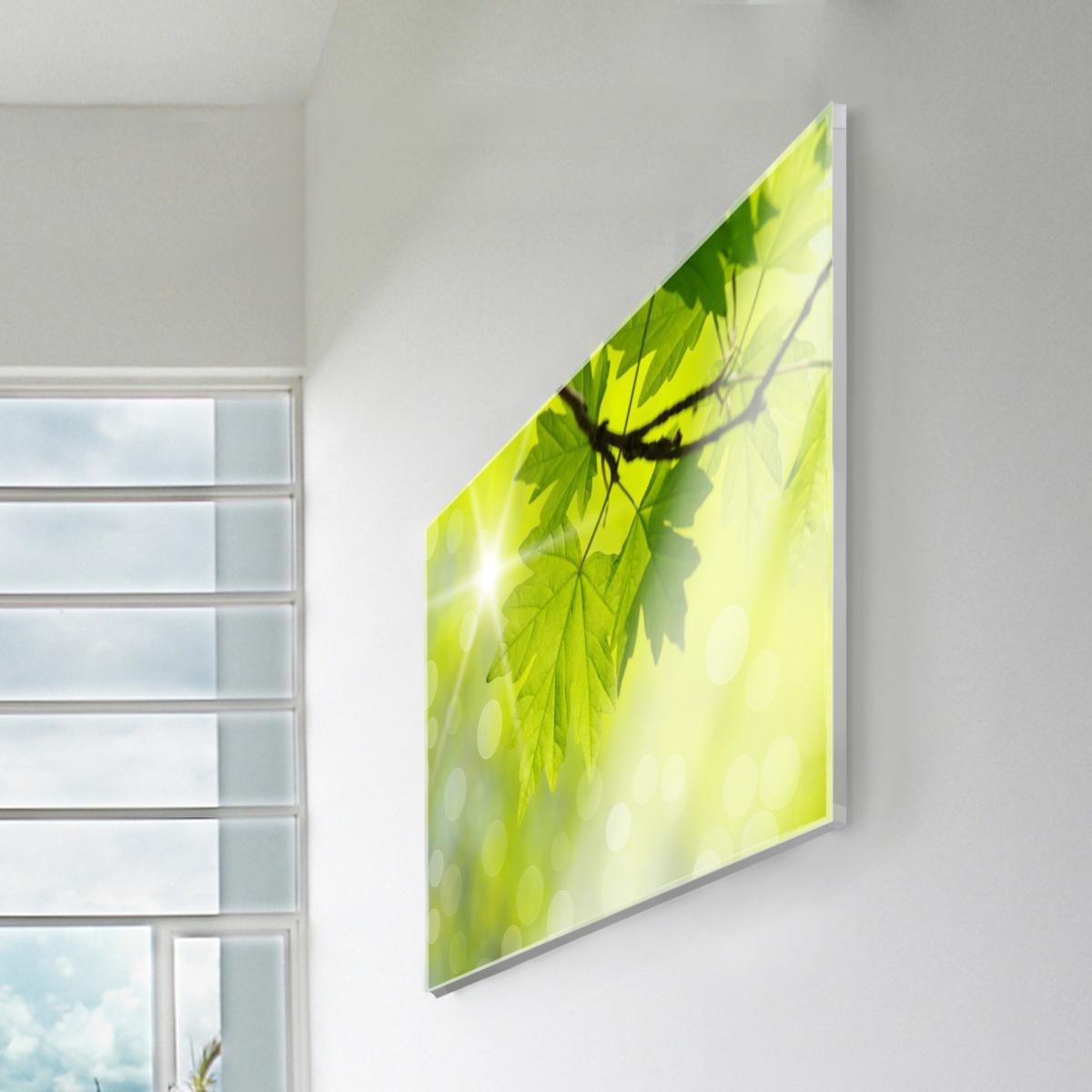 Panel lips Panel lips