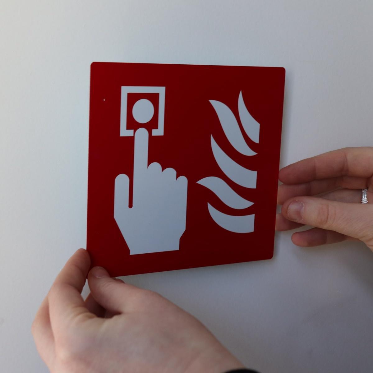 Sign faidate