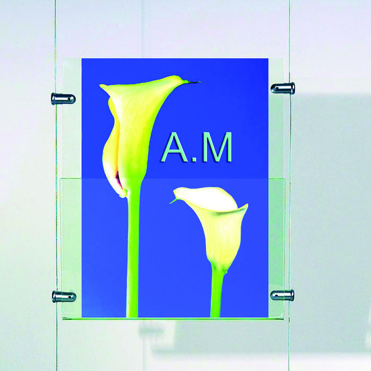 Fly signhold Fly signhold