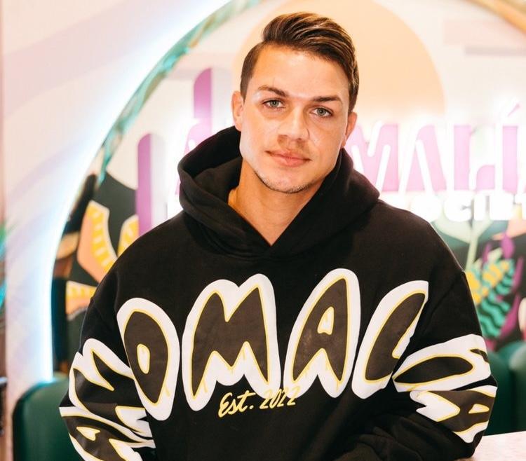 JONAS HONEA
