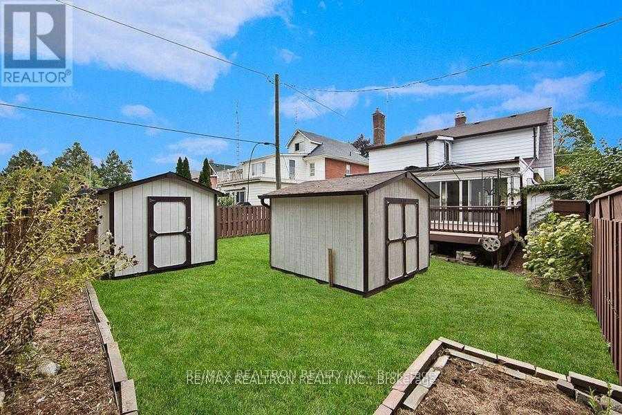 50 ABERDEEN STREET, Oshawa $699,000 50 ABERDEEN STREET, Oshawa $699,000