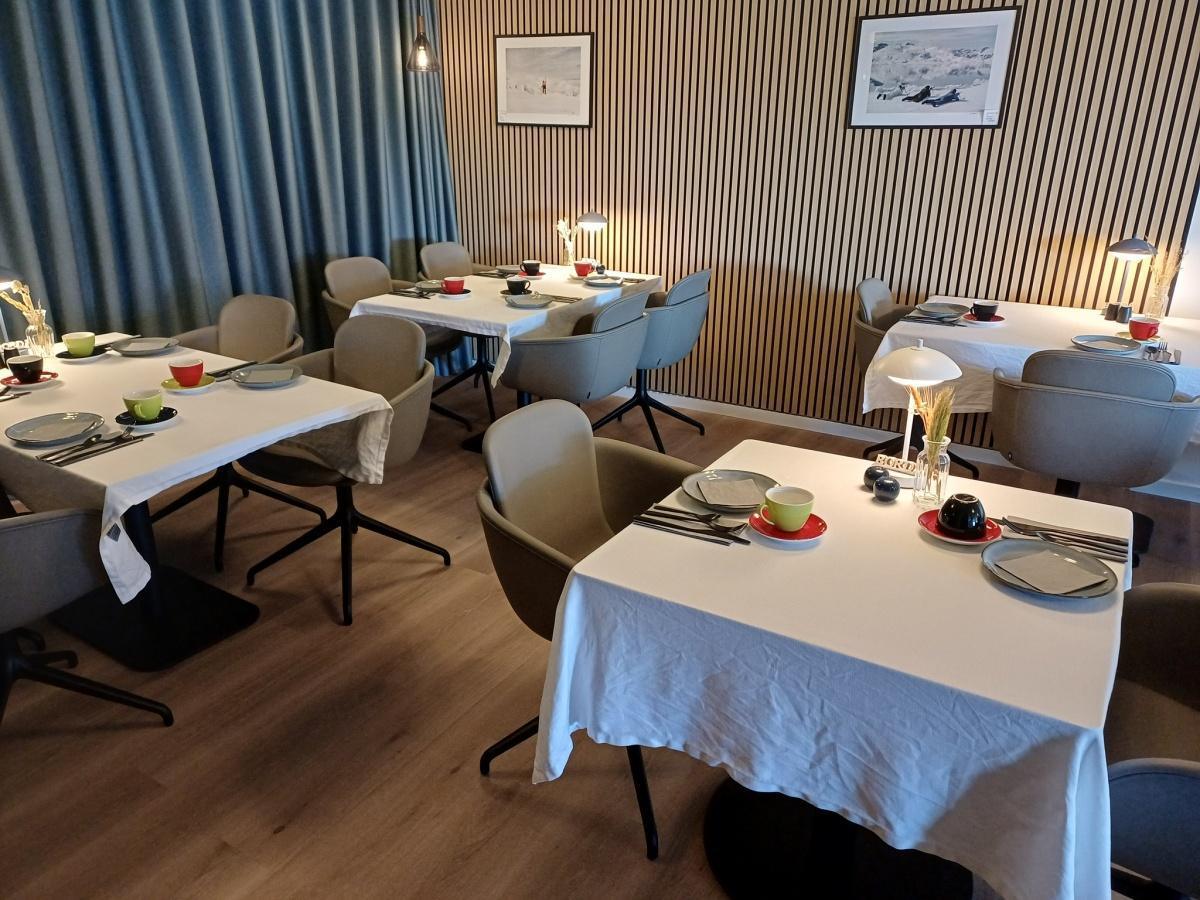 Restaurent Aaveq Restaurent Aaveq