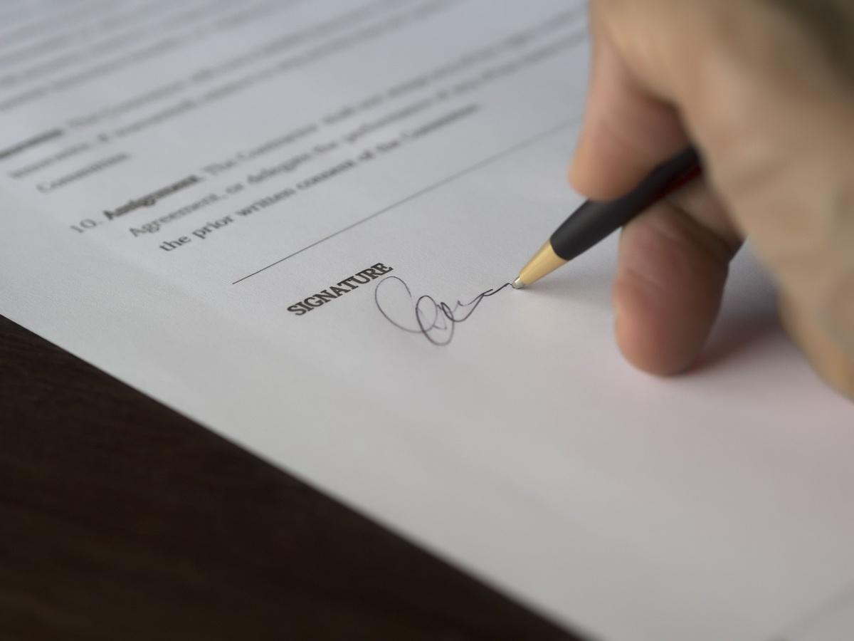 Avenant à l'accord Stellantis Auto SAS relatif à la gestion des emplois et des parcours professionnels et aux ruptures conventionnelles collectives du 29 août 2025