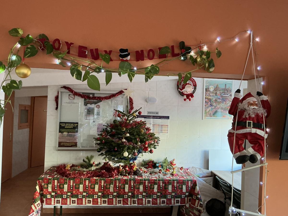 Le club-house a revêtu son habit de Noël