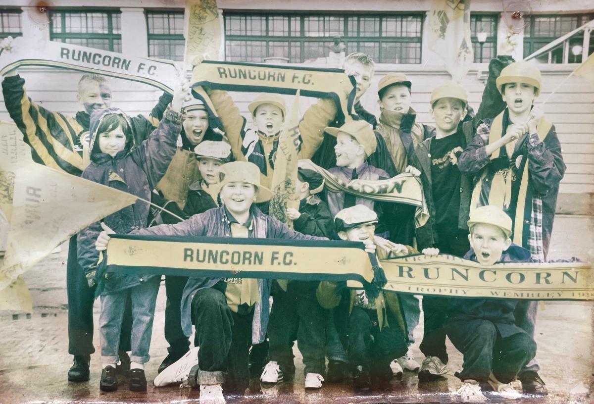 💛Runcorn Supporters Club needs YOU! 💚 