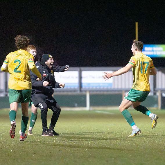 Marcus shows his true colours in grandstand finish Marcus shows his true colours in grandstand finish