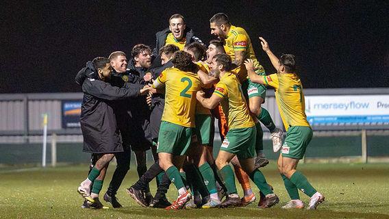 Marcus shows his true colours in grandstand finish Marcus shows his true colours in grandstand finish