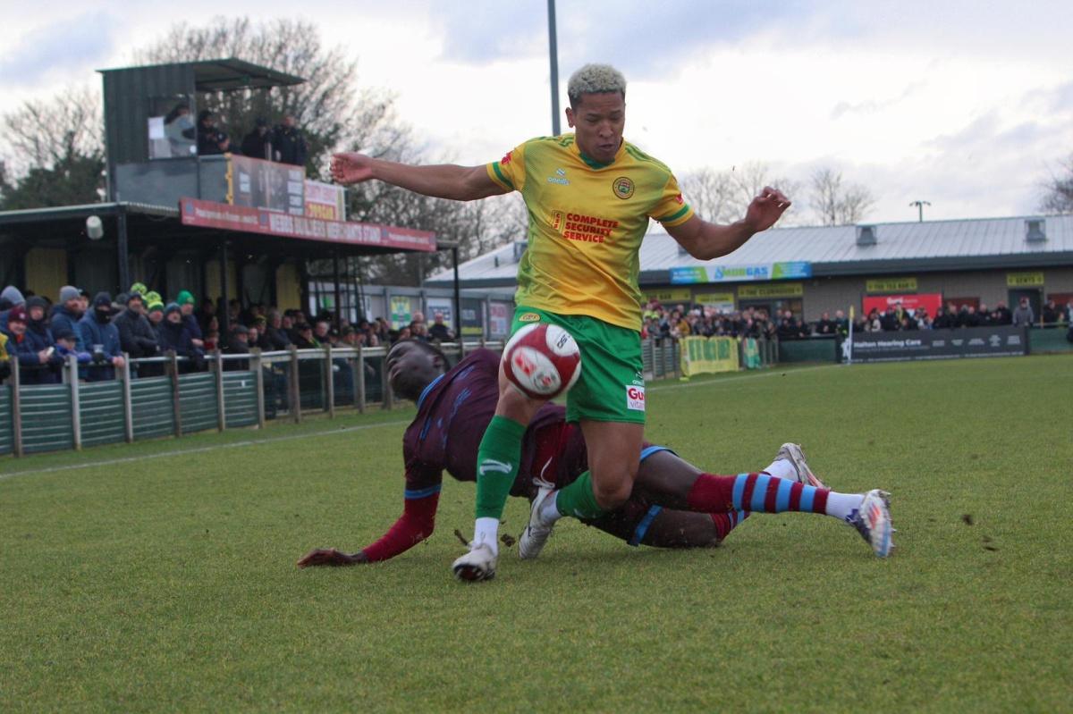 Wasteful Linnets salvage a draw against promotion rivals Wasteful Linnets salvage a draw against promotion rivals