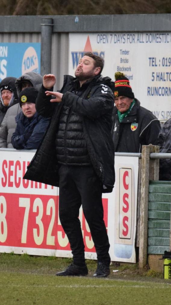 Record breaker Ryan to the rescue! Record breaker Ryan to the rescue!