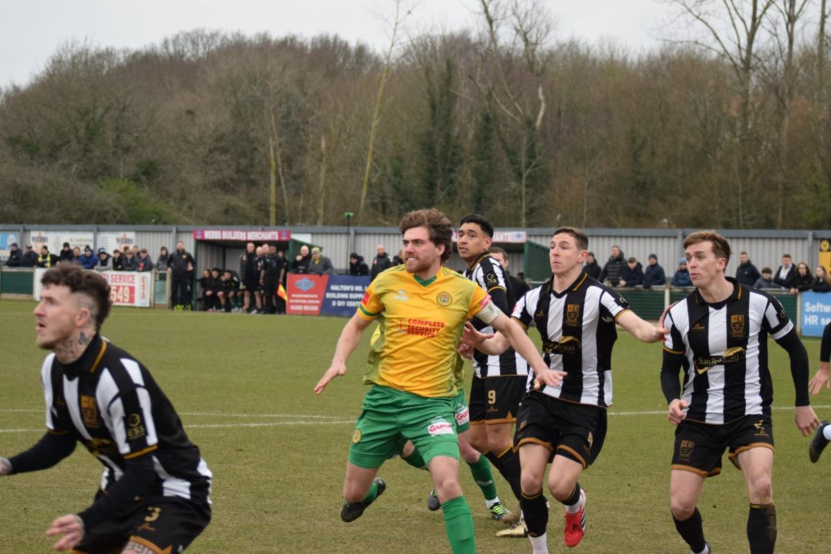 Naim points Linnets to knife-edge win Naim points Linnets to knife-edge win