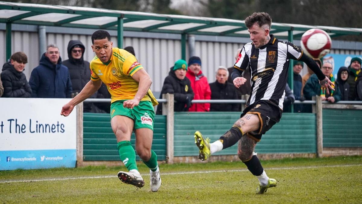 Naim points Linnets to knife-edge win Naim points Linnets to knife-edge win