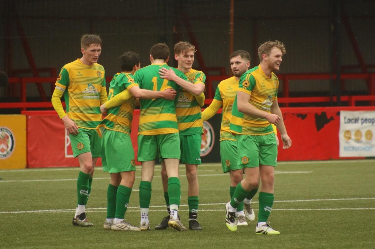 Linnets advance to semi-finals of Premier Trophy